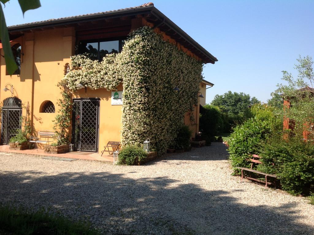 Azienda Agrituristica Santissima Trinità Budrio  Extérieur photo